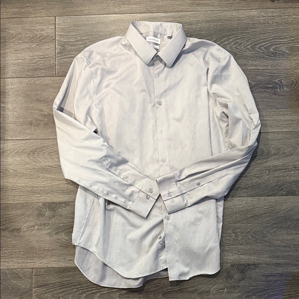Calvin Klein Men's Subtle Gray Dress Shirt